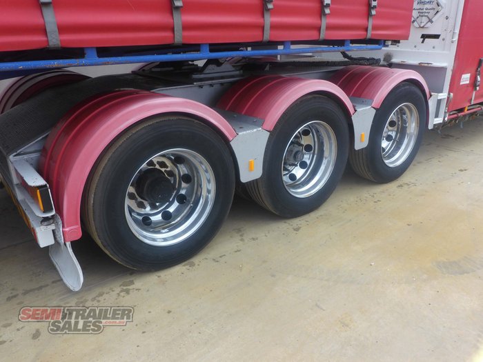 2015 Vawdrey 34 Pallet Double Dropdeck Curtainsider B Double SEt with Mezz