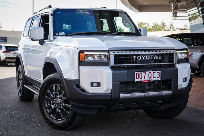 2025 Toyota PRADO