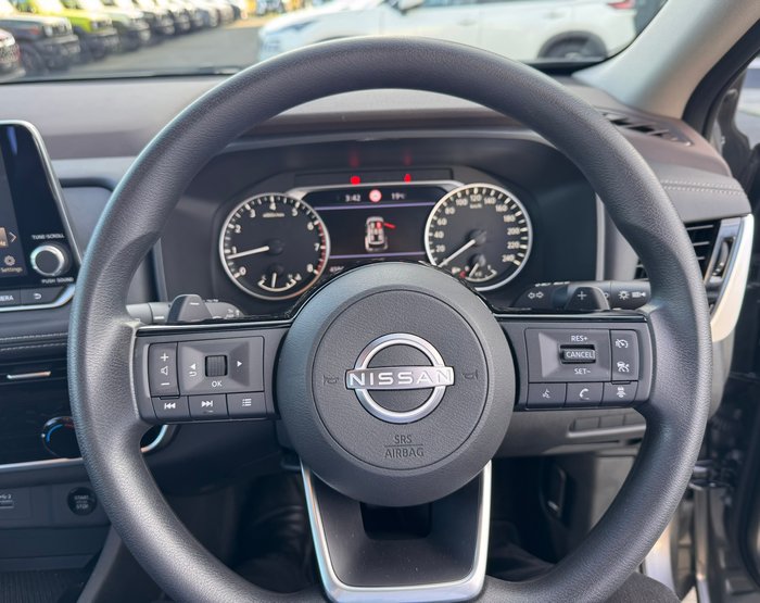 2025 NISSAN X-TRAIL ST