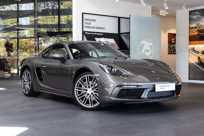 2021 Porsche 718