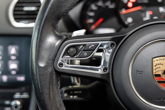 2021 Porsche 718 Cayman
