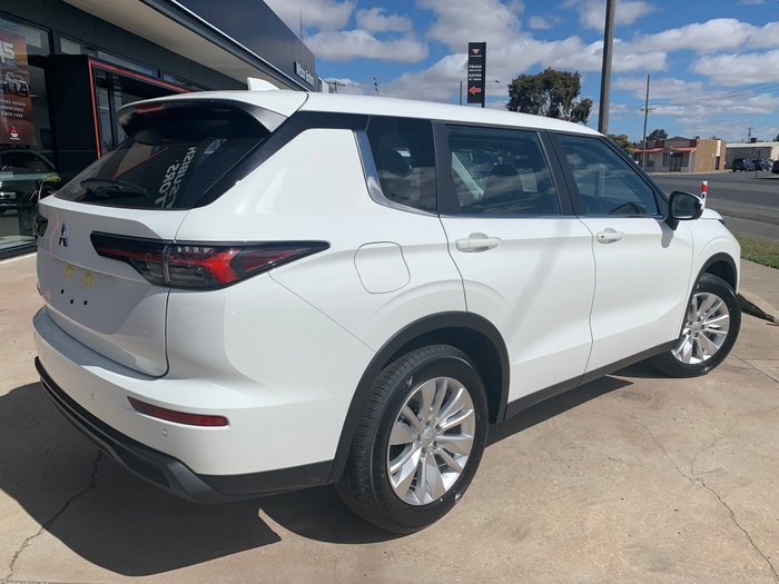 2025 Mitsubishi ZM2M46 ZM Outlander ES 2.5L CVT 2WD 7ST WHITE
