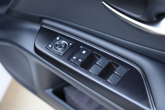 2019 Lexus ES300h ES300h Luxury 2.5L Hybrid Auto CVT Sedan 2435220 002