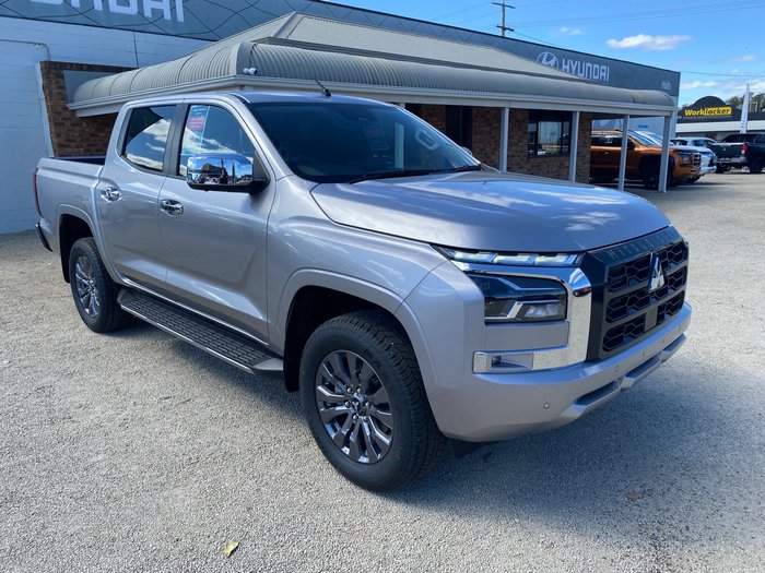 2025 MITSUBISHI Triton GLS