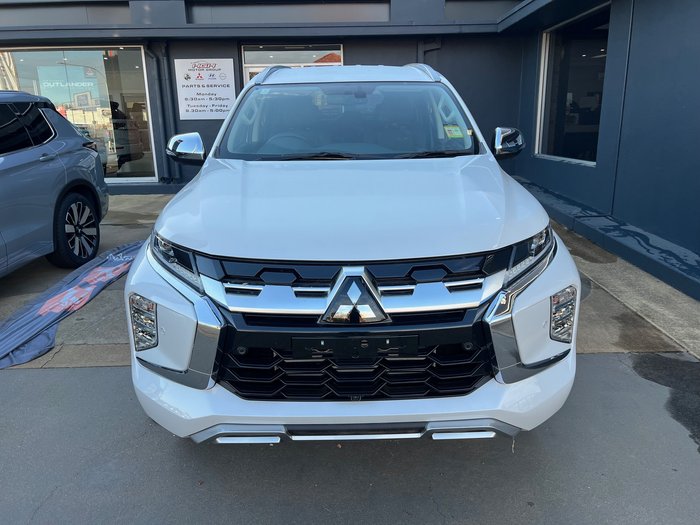 2024 MITSUBISHI PAJERO SPORT EXCEED