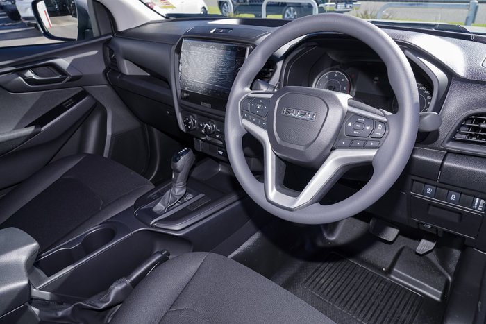 2026 Isuzu D-MAX SX
