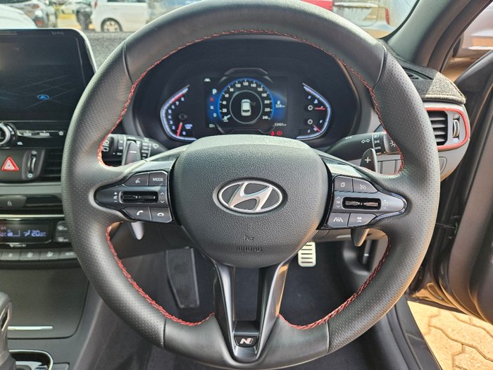 2023 HYUNDAI i30 N LINE PREMIUM