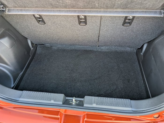 2024 Suzuki Swift Hybrid Plus