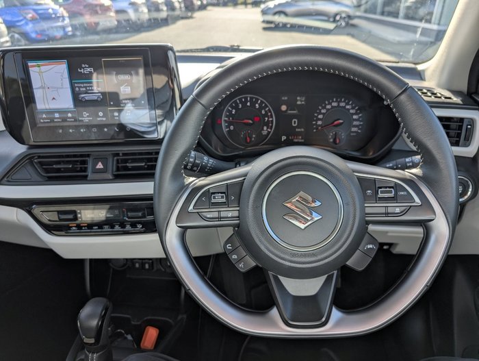 2024 Suzuki Swift Hybrid Plus