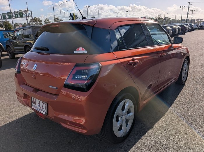2024 Suzuki Swift Hybrid Plus
