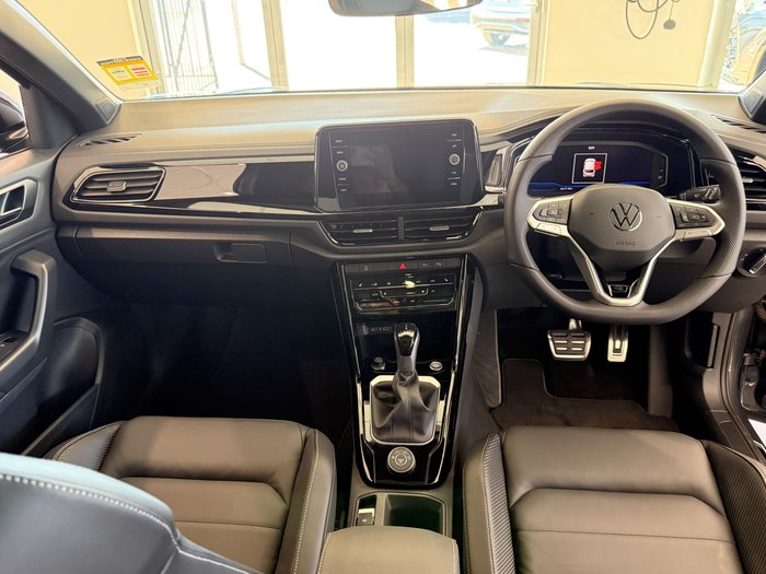 2025 VOLKSWAGEN T-ROC