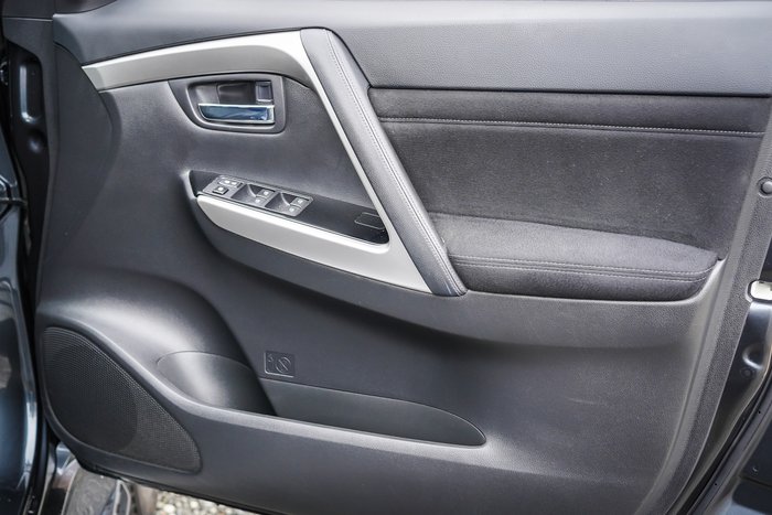 2022 MITSUBISHI PAJERO SPORT GLS (2WD) 7 SEAT