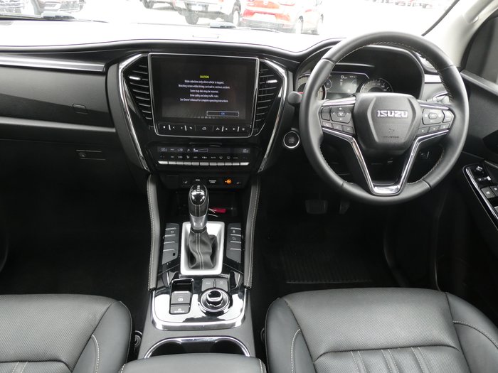 2023 Isuzu MU-X LS-T (4x4)