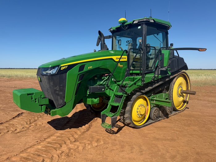 2022 JOHN DEERE 8RT370 TRACTOR