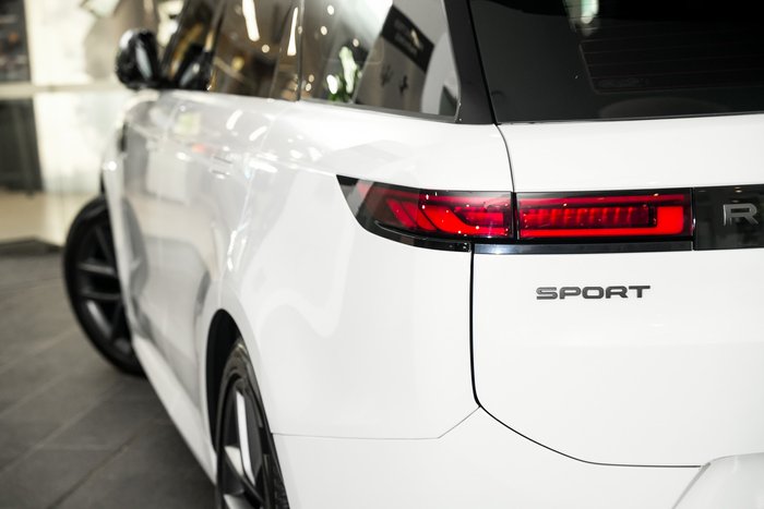 2024 Land Rover Range Rover Sport D350 Dynamic HSE