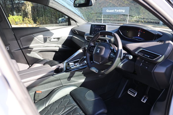 2018 Peugeot 5008 GT Line