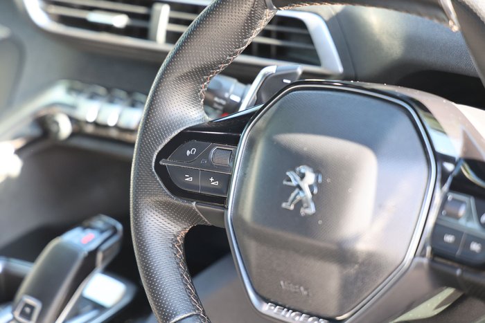 2018 Peugeot 5008 GT Line