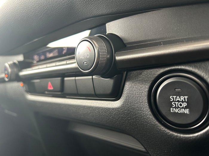 2025 Mazda CX-30 G20 Evolve