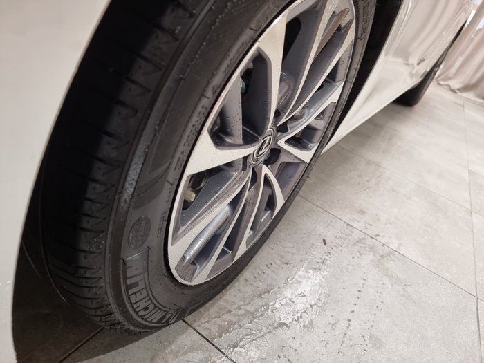 2024 Lexus ES300h Luxury 2.5L Hybrid Auto CVT Sedan