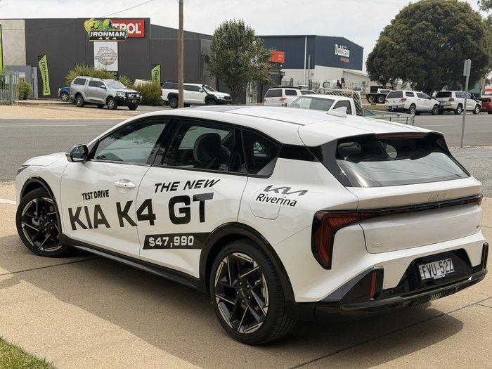 2025 Kia K4 GT-Line