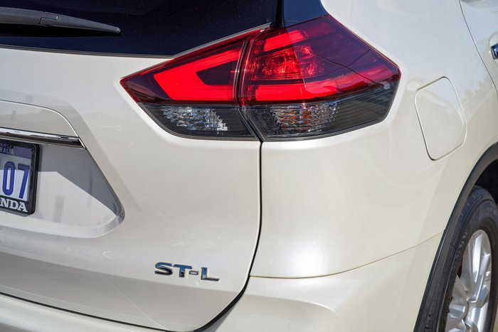 2020 Nissan X-TRAIL ST-L