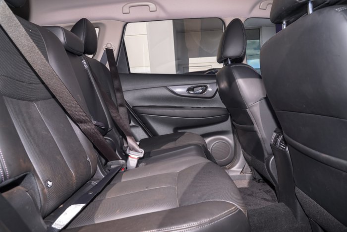 2020 Nissan X-TRAIL ST-L