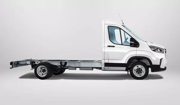 2026 LDV Deliver 9 XLWB Cab Chassis Auto 3-seat WHITE
