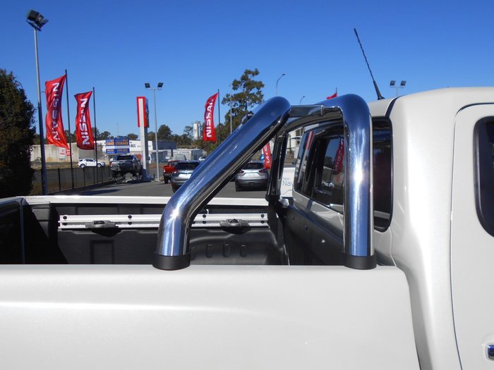 2024 Nissan Navara ST-X