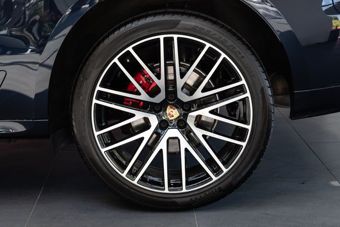 2021 Porsche Macan S