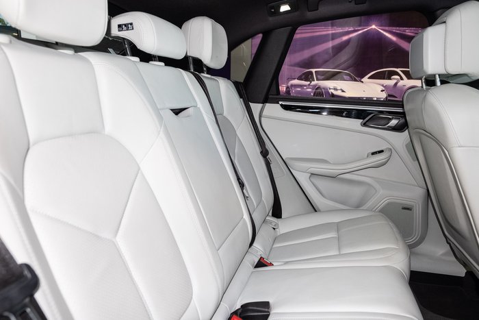 2021 Porsche Macan S