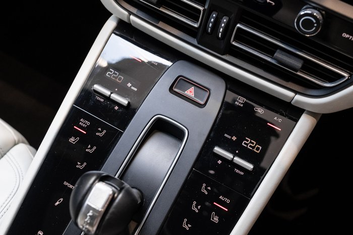 2021 Porsche Macan S