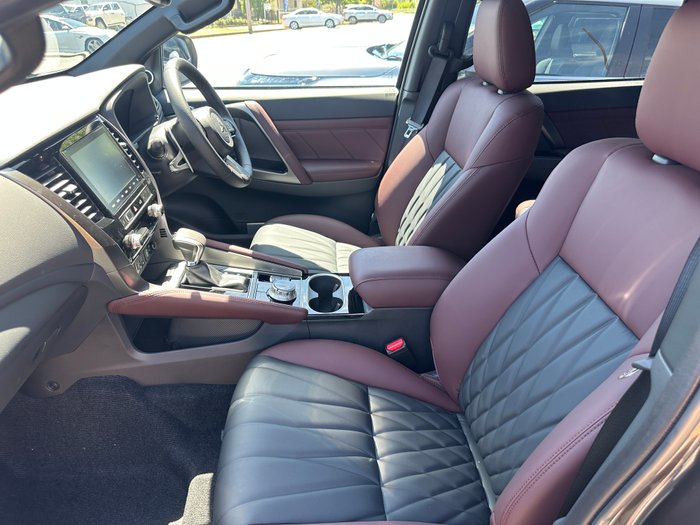 2025 MITSUBISHI PAJERO SPORT GSR