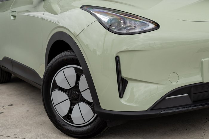 2027 Geely Ex2