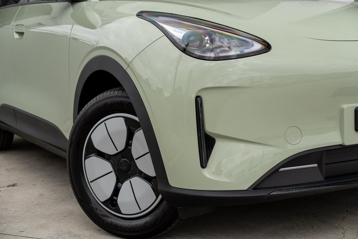 2027 Geely Ex2