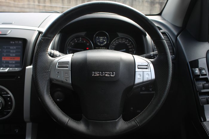 2017 Isuzu MU-X LS-T