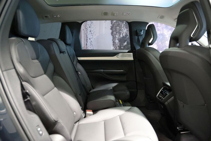 2026 Volvo EX90 Ultra Twin Motor Performance