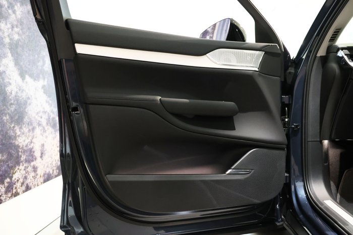 2026 Volvo EX90 Ultra Twin Motor Performance