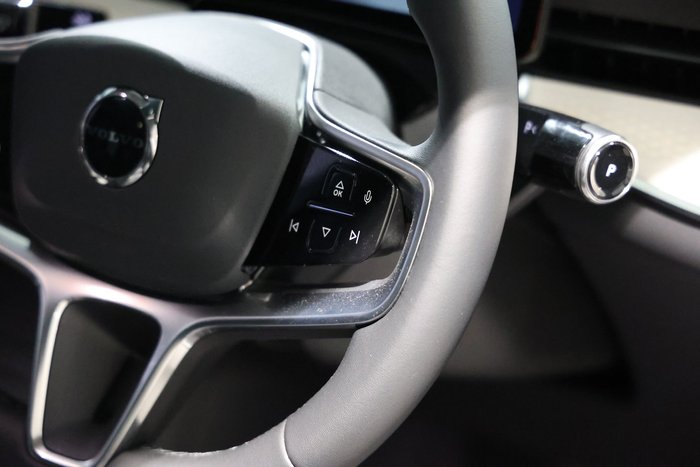 2026 Volvo EX90 Ultra Twin Motor Performance