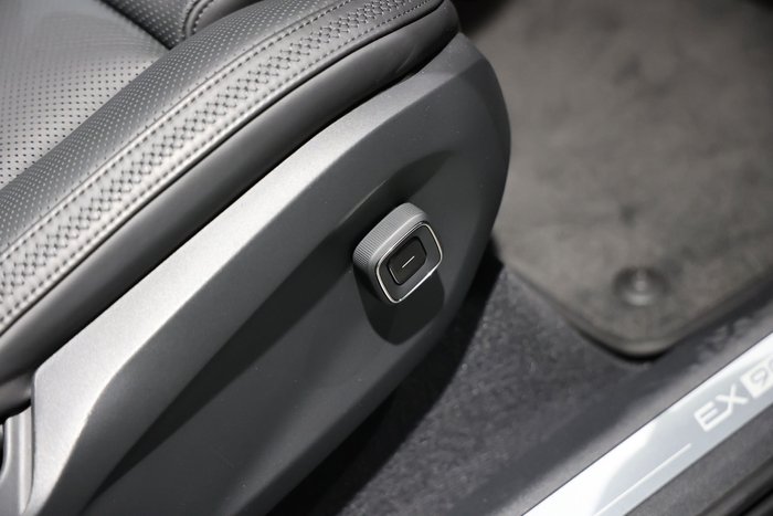 2026 Volvo EX90 Ultra Twin Motor Performance