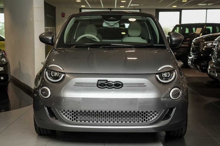 2023 Fiat 500e La Prima