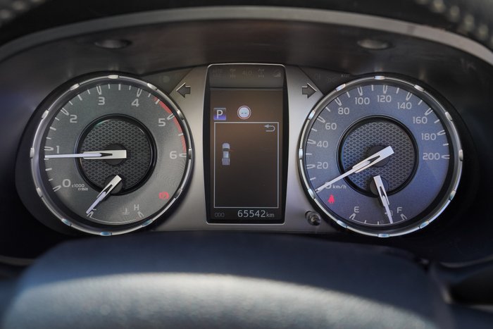 2021 Toyota Hilux SR5