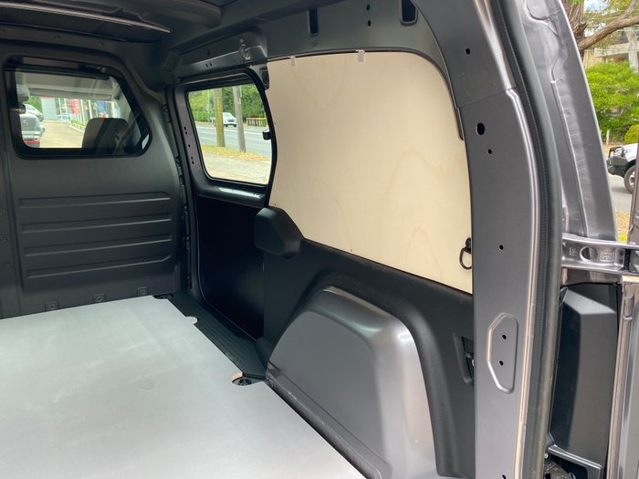 2025 Renault Kangoo LWB Automatic