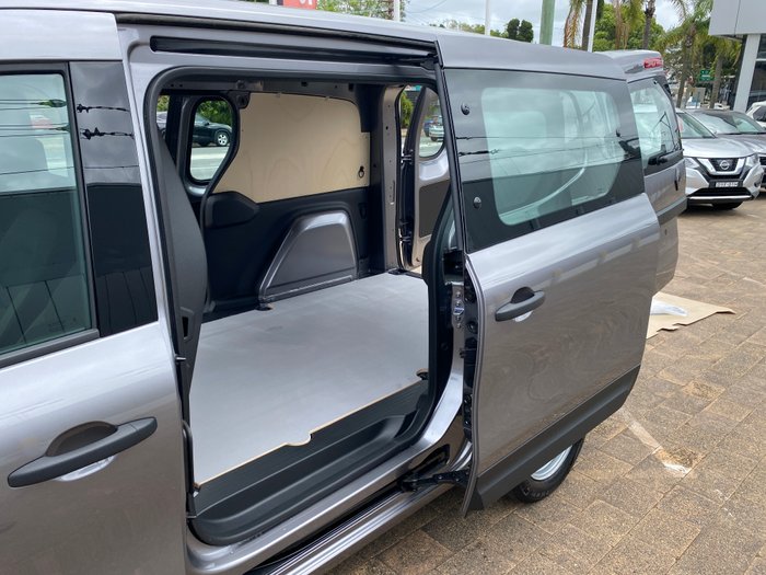 2025 Renault Kangoo LWB Automatic