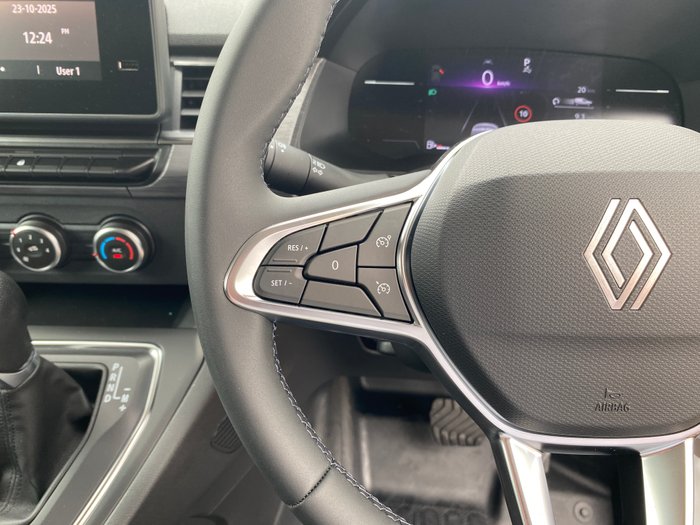 2025 Renault Kangoo LWB Automatic