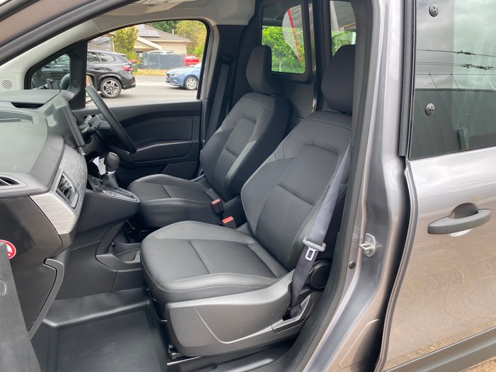 2025 Renault Kangoo LWB Automatic