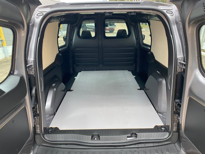 2025 Renault Kangoo LWB Automatic