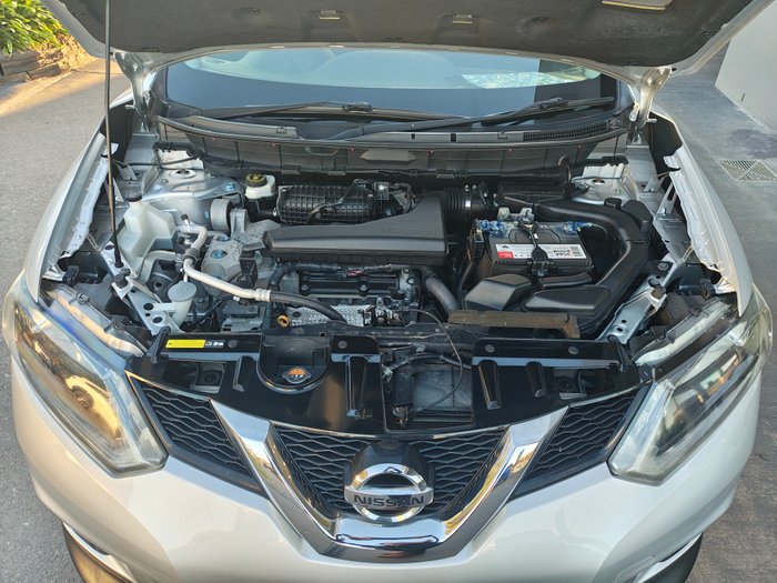 2016 NISSAN