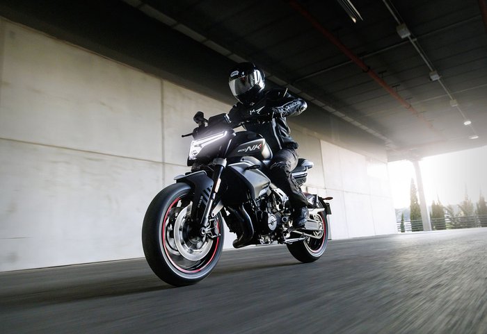 2026 CFMOTO 800 NK Sport