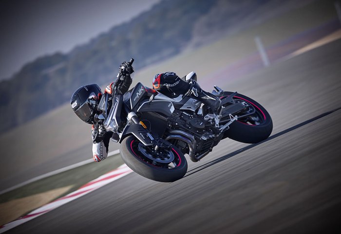 2026 CFMOTO 800 NK Sport