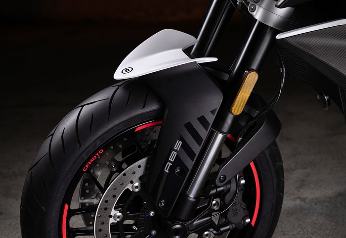 2026 CFMOTO 800 NK Sport